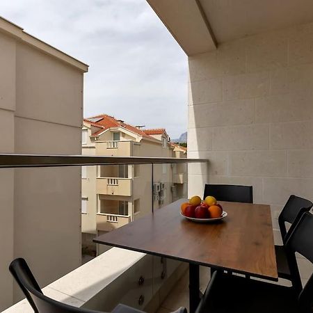 Apartment Dals - Makarska Exklusiv Tučepi Exteriör bild